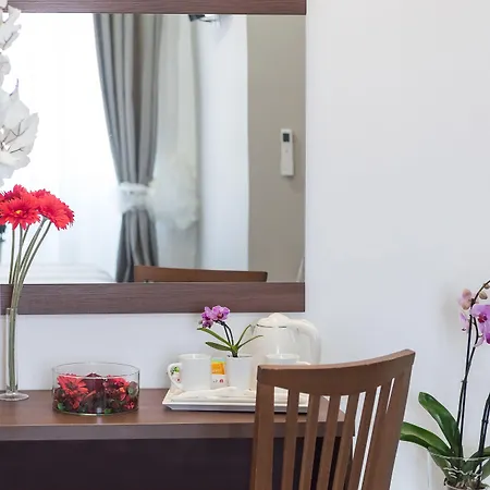 Sweet Holidays In 4*